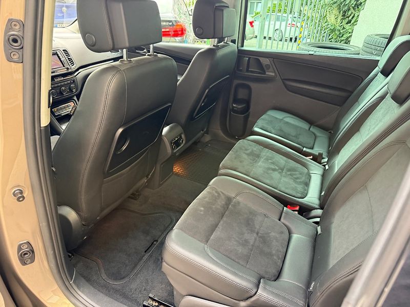Volkswagen Sharan (2016) 2.0 TDI 4MOTION 110 kW - fotka 12 z 29