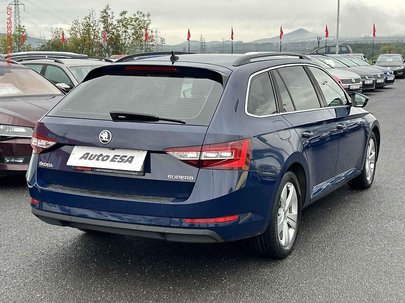 Škoda Superb (2016) 1.6 TDi - fotka 4 z 17