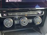 Volkswagen Passat (2020) 1.6 TDi, Elegance, DSG, LED - náhled 17