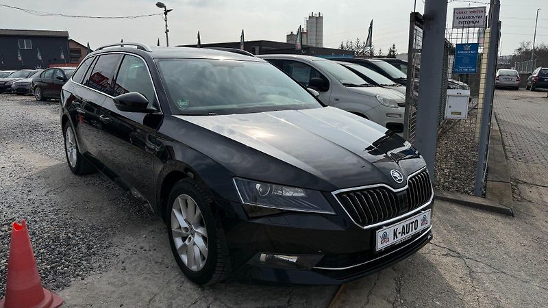 Škoda Superb (2018) 2.0TDi 110kW *ALU*Navi*DSG* - fotka 3 z 22