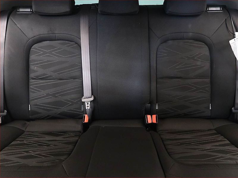 Kia Ceed (2017) 1.4 CVVT, Park. senzory - fotka 10 z 14