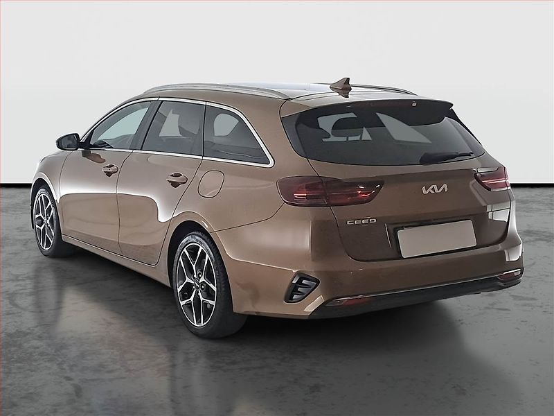 Kia Ceed (2022) Top 1.5 T-GDI, Automat - fotka 4 z 19