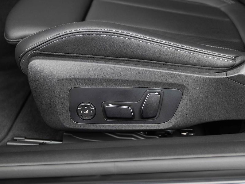 BMW Řada 4 430d xDrive Coupe - fotka 21 z 22