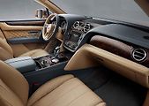 Bentley Bentayga.