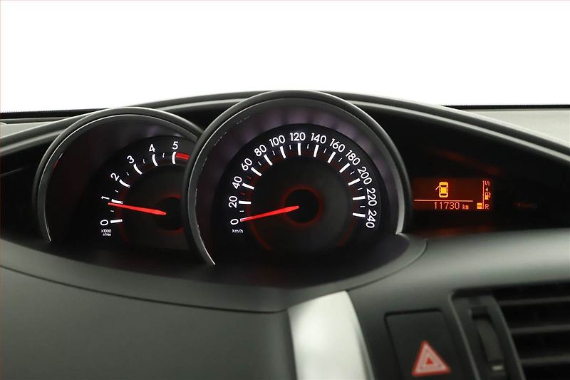 Toyota Verso (2014) 1.6 D-4D, Tempomat - fotka 8 z 14