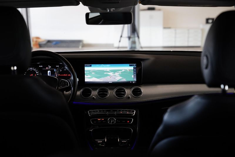 Mercedes-Benz Třídy E - fotka 36 z 37