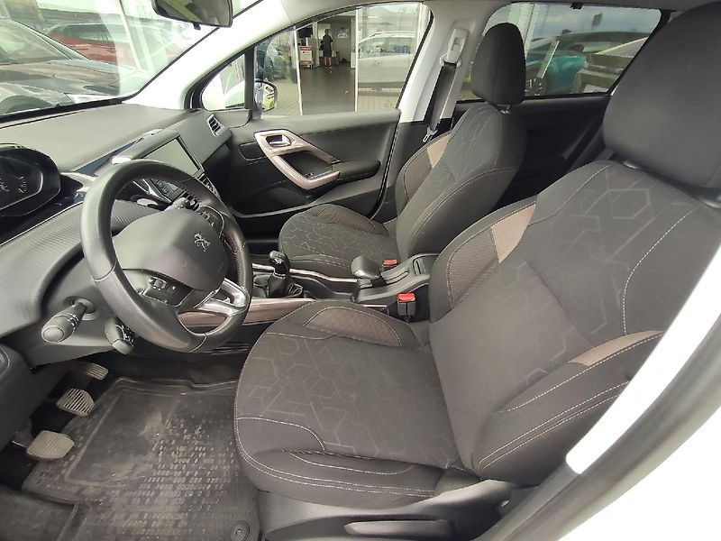 Peugeot 2008 (2016) Active 1.6 HDI 100k MAN5 - fotka 20 z 29