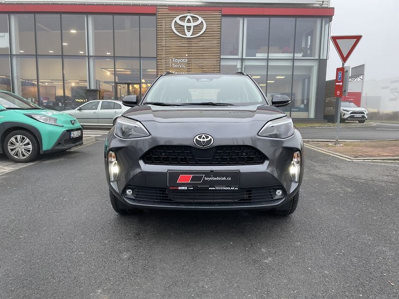 Toyota Yaris Cross 1.5 Hybrid Comfort ODBĚR IHNED - fotka 10 z 27