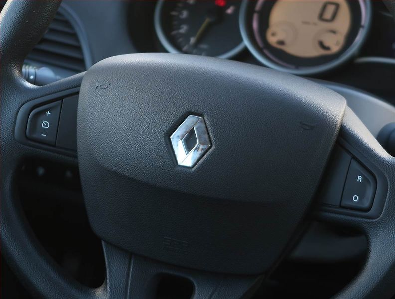 Renault Mégane (2010) 1.6 16V, Tempomat - fotka 18 z 18