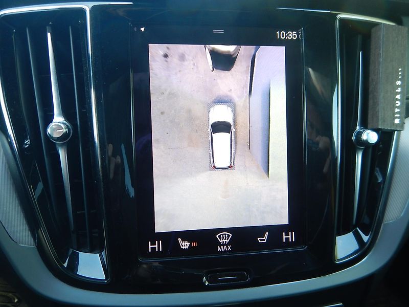 Volvo V60 T8 POLESTAR ENGINEERED - fotka 27 z 29