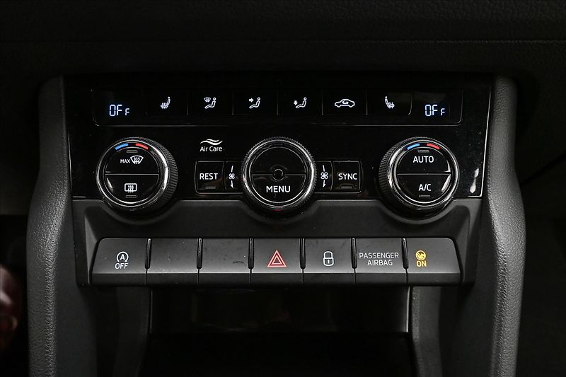 Škoda Kodiaq 2,0 TDI 147 kW DSG 4x4 Sportli - fotka 21 z 33