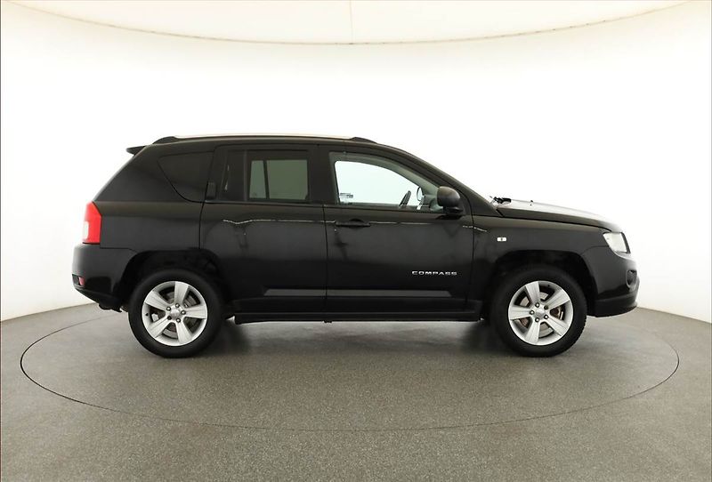 Jeep Compass (2012) 2.4, LPG, Serv.kniha - fotka 6 z 15