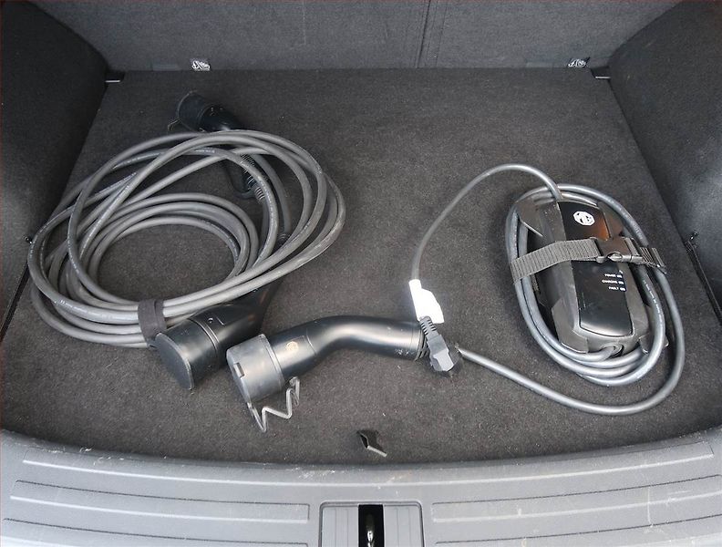 MG ZS (2019) EV 42.5 kWh, SoH 88%, Automat - fotka 23 z 23