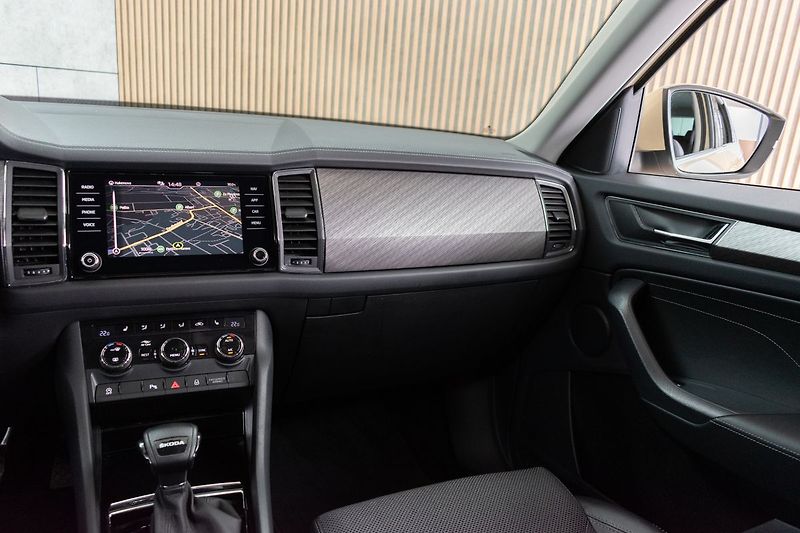 Škoda Kodiaq 2.0 TDI DSG*STYLE*ACC*DPH*ČR 1 - fotka 9 z 43