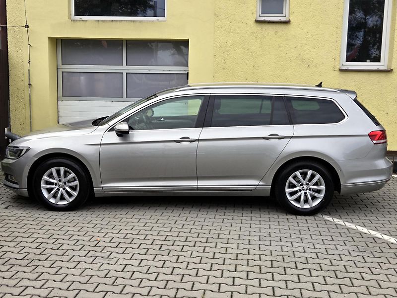 Volkswagen Passat 2.0TDi DSG *SERV.KN.FAKTURY*   - fotka 9 z 49