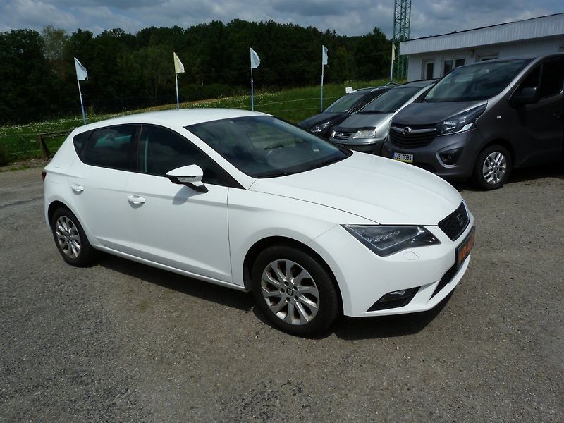 Seat Leon 1.2 tsi 77 Kw řemen - fotka 3 z 19