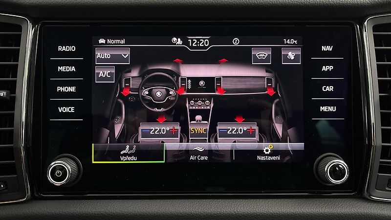 Škoda Kodiaq 2.0 TDI DSG 4x4 L&K - fotka 30 z 32
