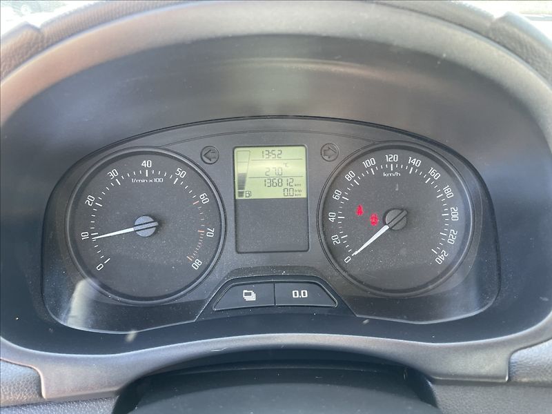 Škoda Fabia 1,4 i 63kw Klima ESP 1maj, po - fotka 18 z 33