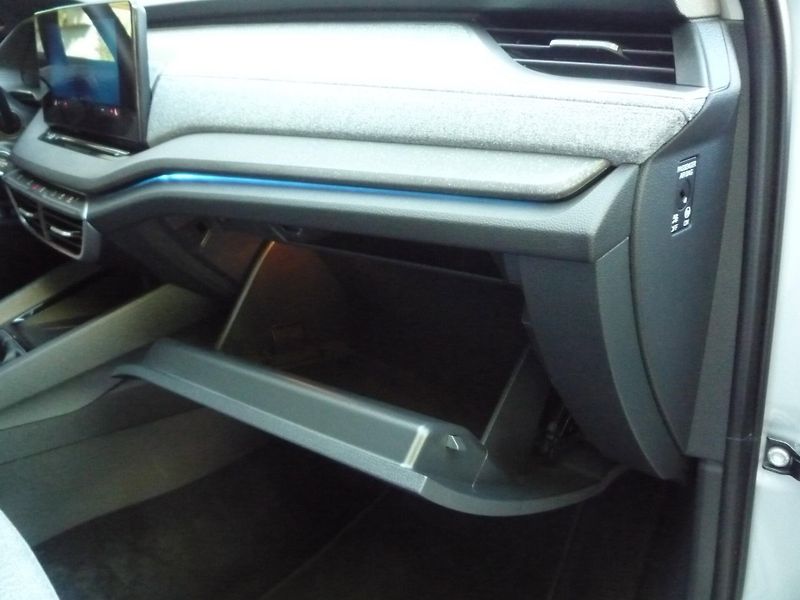 Škoda Octavia (2024) Combi 1,5TSi 110kW Top Selecti - fotka 17 z 20
