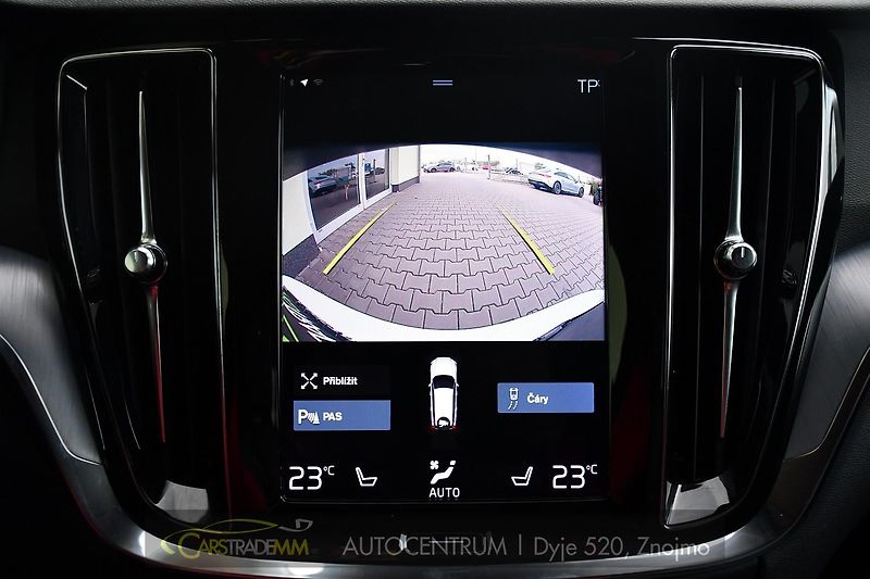 Volvo V60 2,0 T6 186kW PHEV TWIN ENGINE - fotka 42 z 51