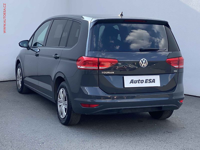 Volkswagen Touran (2017) 1.2 TSi, Trendline - fotka 6 z 15