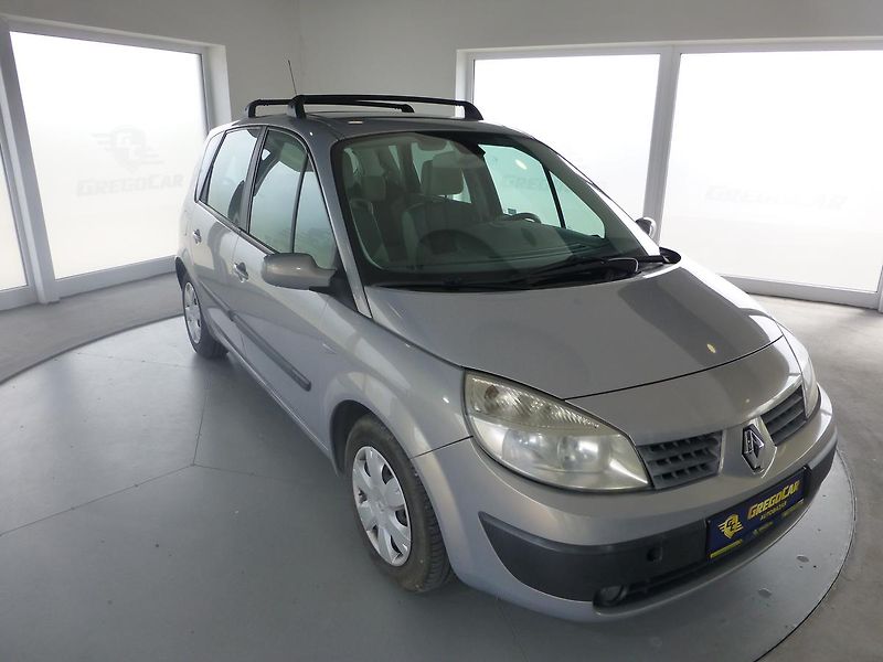 Renault Scénic (2006) 1,6 16V*STŘEŠNÍ NOSIČE**KLIMA* - fotka 4 z 26