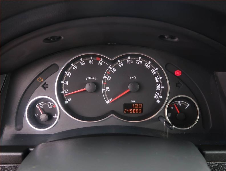 Opel Meriva (2009) 1.6, LPG, po STK - fotka 11 z 20