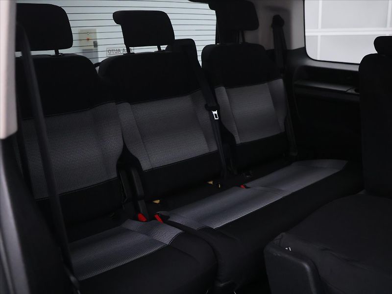 Citroën SpaceTourer 2,0 BlueHDi 130kW Aut. 8 míst - fotka 13 z 31