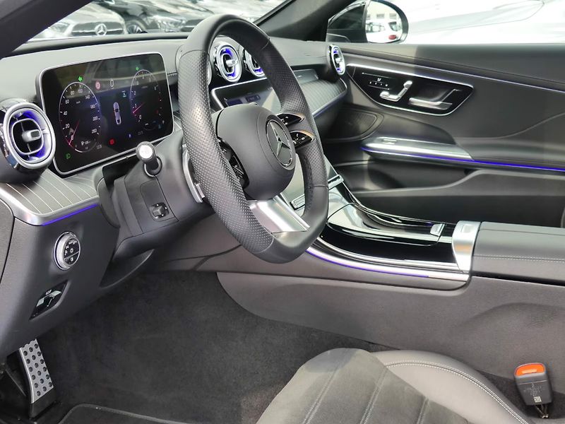 Mercedes-Benz CLE 300 4M AMG Pano NezTop DIGI.Li - fotka 10 z 17