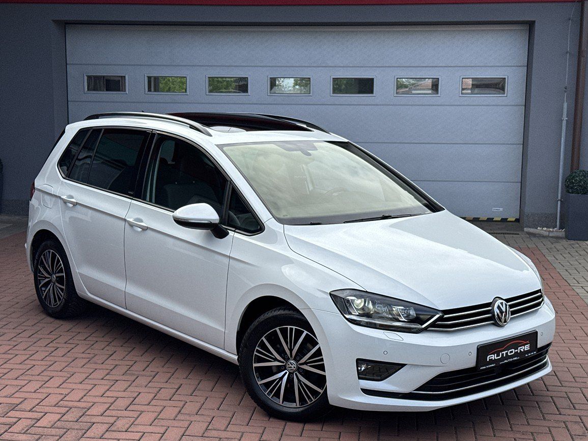Volkswagen Golf Sportsvan 1.4TSi Xenony Navi Kamera Pano
