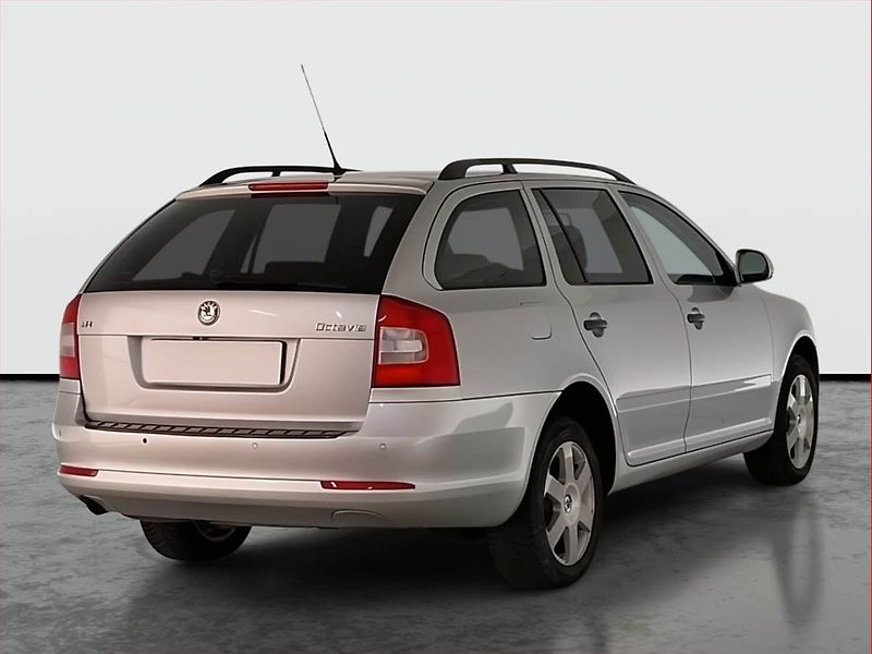 Škoda Octavia (2009) Ambiente 1.6 - fotka 5 z 18