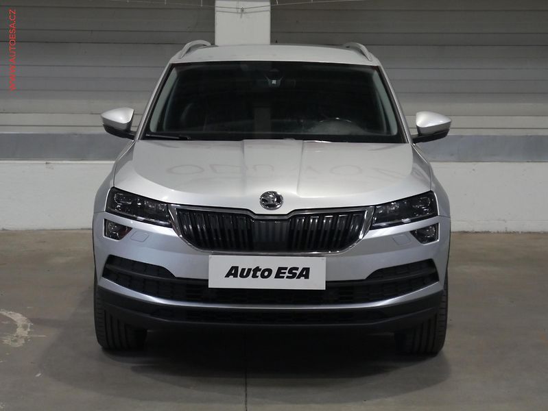 Škoda Karoq (2017) 2.0 TDi 4x4, ČR, Style Plus - fotka 2 z 23