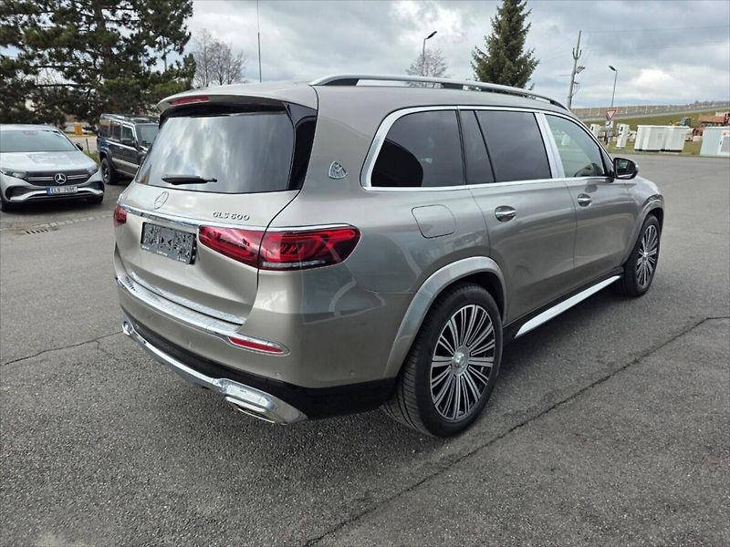 Mercedes-Benz GLS 4,0 Maybach 600 - fotka 4 z 17