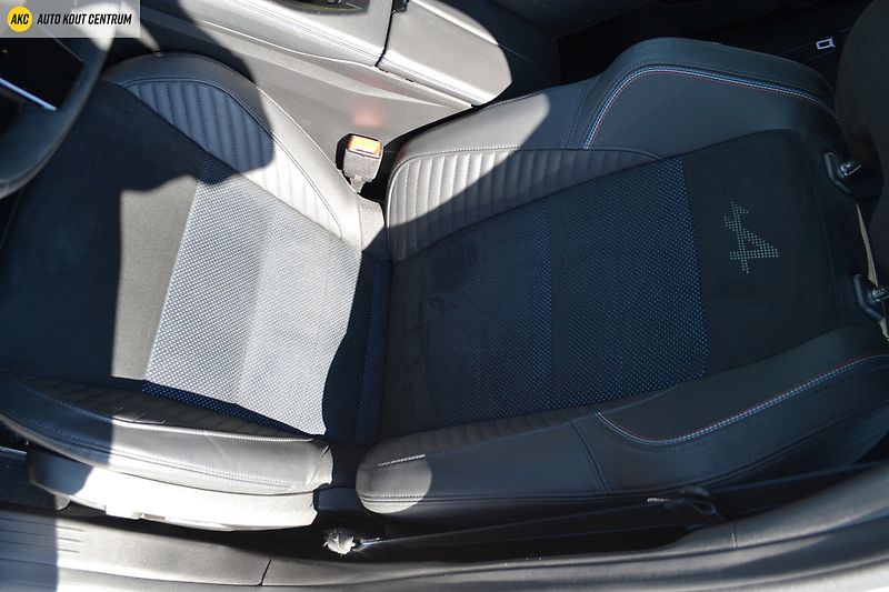 Renault Rafale esprit Alpine E-Tech full hybr - fotka 30 z 69