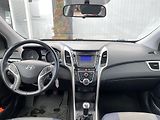 Hyundai i30 1.6i, ČR, manual, 2x kola - náhled 10