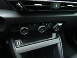 Citroën C4 (2021) 1.2 PureTech, Navi, Tempomat - náhled 17