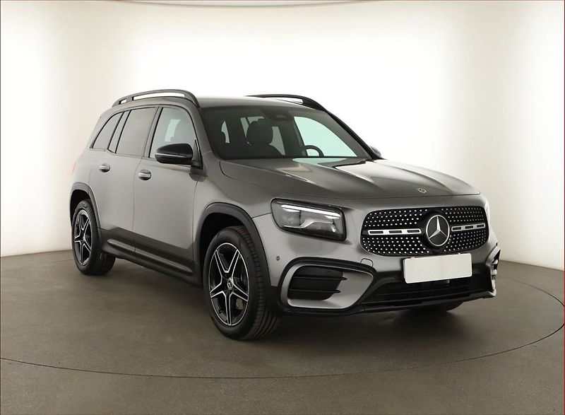 Mercedes-Benz GLB (2025) 200 d 4MATIC, AMG Line - fotografie inzerátu