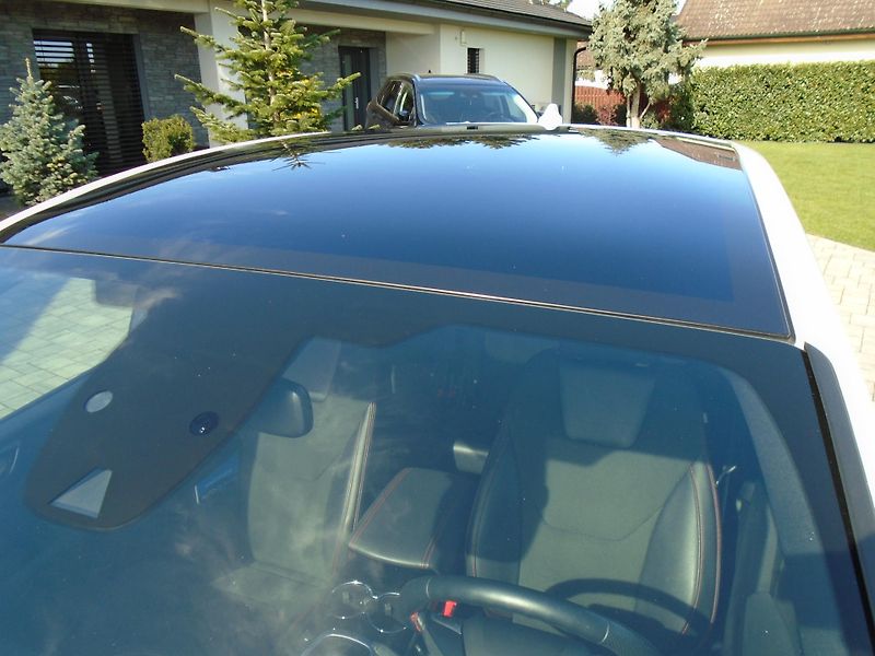 Ford S-MAX 2,0EcoBlue 140kW AWD ST-Line A - fotka 17 z 50