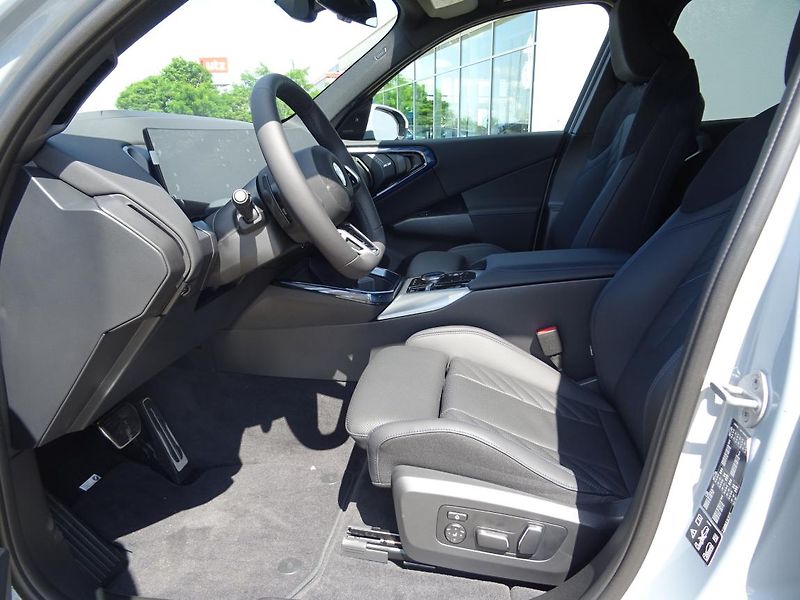 BMW X3 xDrive20d - fotka 2 z 7