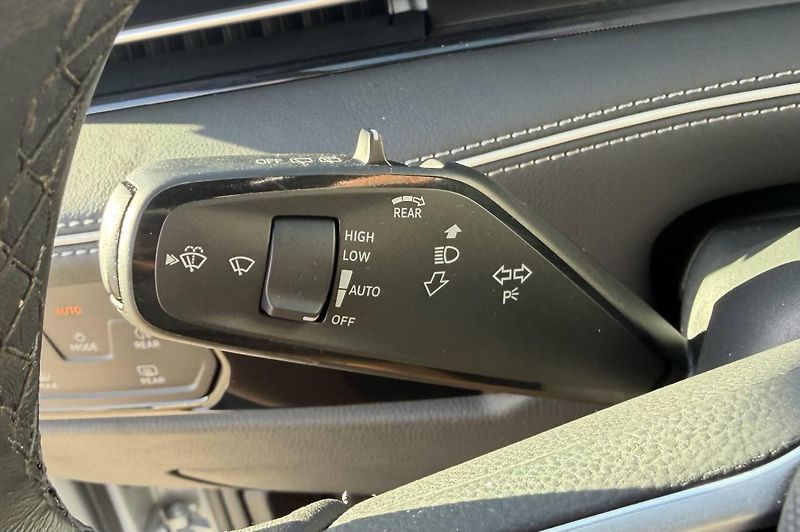 Volkswagen ID.7 Tourer (2026) Pro People 77kWh - fotka 17 z 24