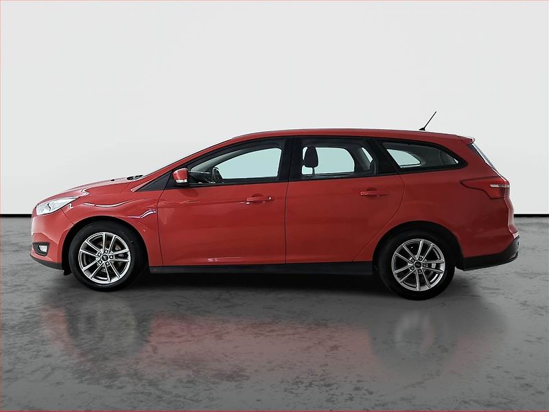 Ford Focus (2017) 1.5 TDCi, Tempomat - fotka 3 z 20