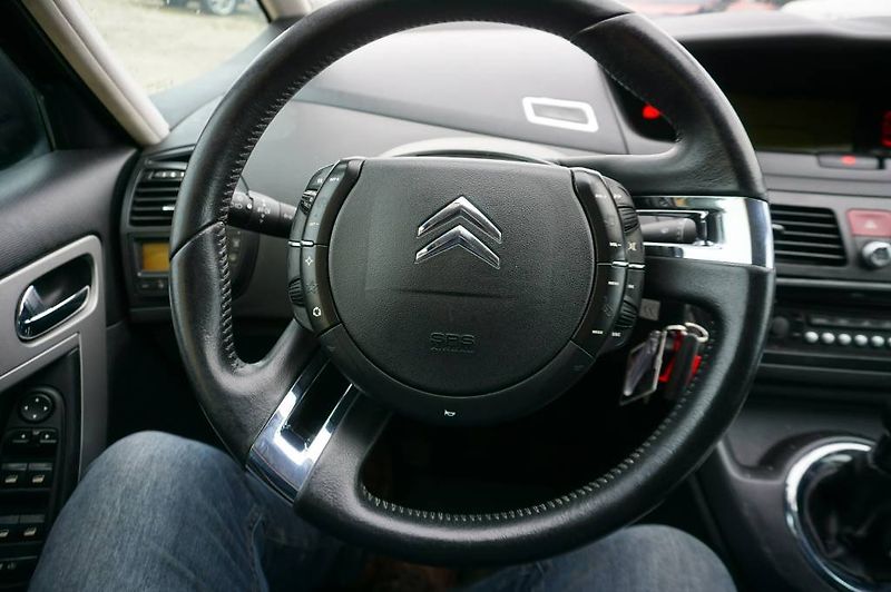 Citroën C4 Picasso (2009) 1,6  HDI - fotka 35 z 39