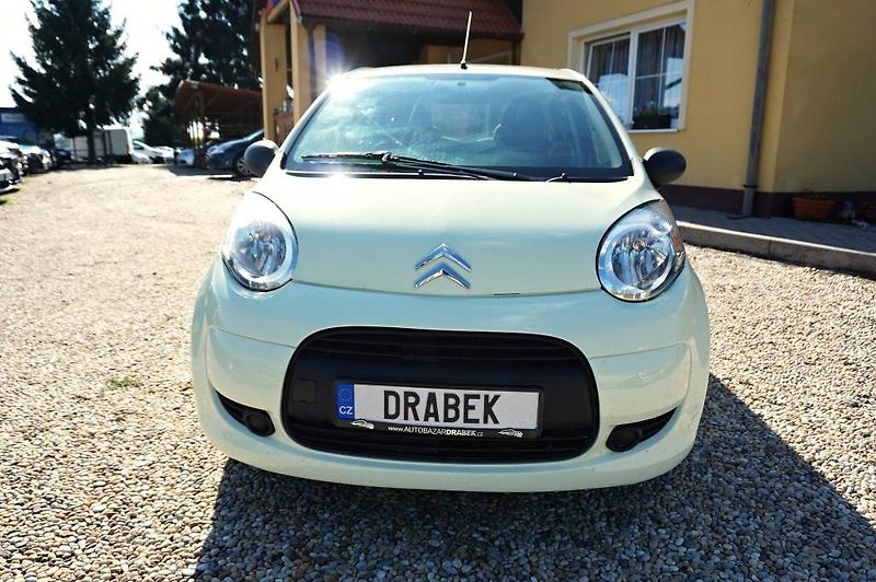 Citroën C1 (2009) 1,0 50 kW - fotka 9 z 26