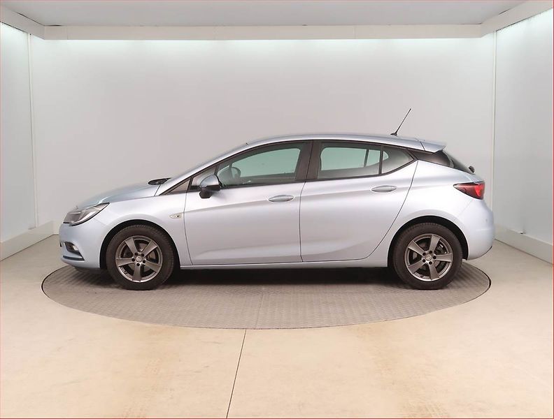 Opel Astra (2017) 1.4 T, Serv.kniha, Tempomat - fotka 3 z 15