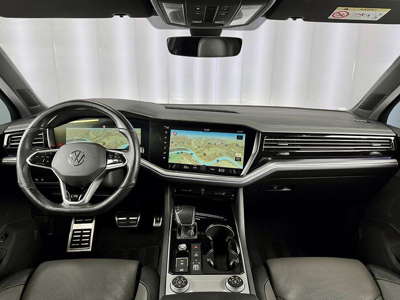 Volkswagen Touareg 3.0TDI 210KW 4MOTION R-LINE, V - fotka 10 z 35