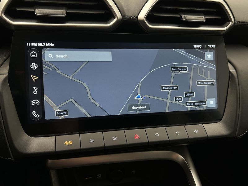 MG ZS 1.5 EXCLUSIVE HYBRID+ AUT CZ  - fotka 26 z 40