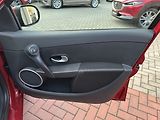 Renault Clio (2009) 1.2i 55kW Klima Výhřev Sedadel - náhled 16