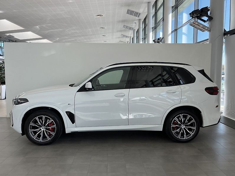 BMW X5 xDrive30d M-Sport Pro 360 Vent - fotka 3 z 13