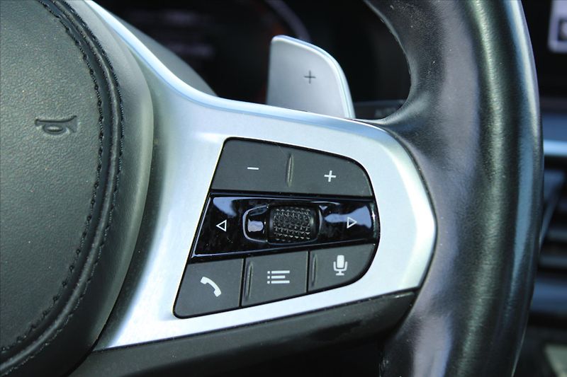 BMW Řada 5 520d xDrive 140kW M PAKET NAVI - fotka 16 z 32
