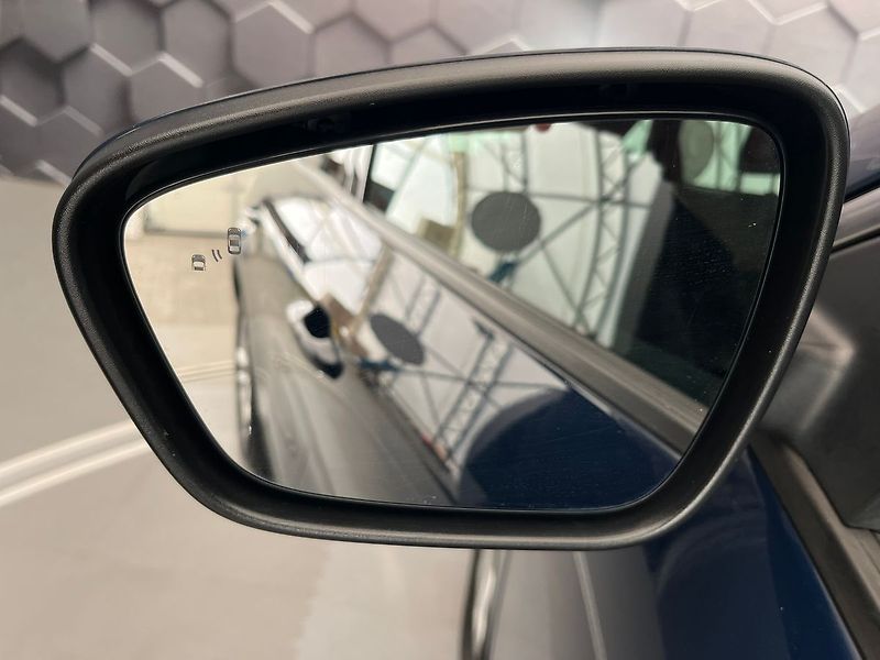 Ford Kuga 2.5 HEV 4x4 TITANIUM - fotka 35 z 78